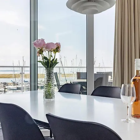 Lägenhet 6 Person In *