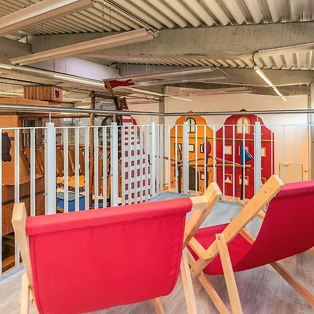 6 Person In Lägenhet *